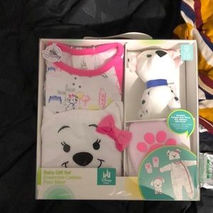Disney baby gift set